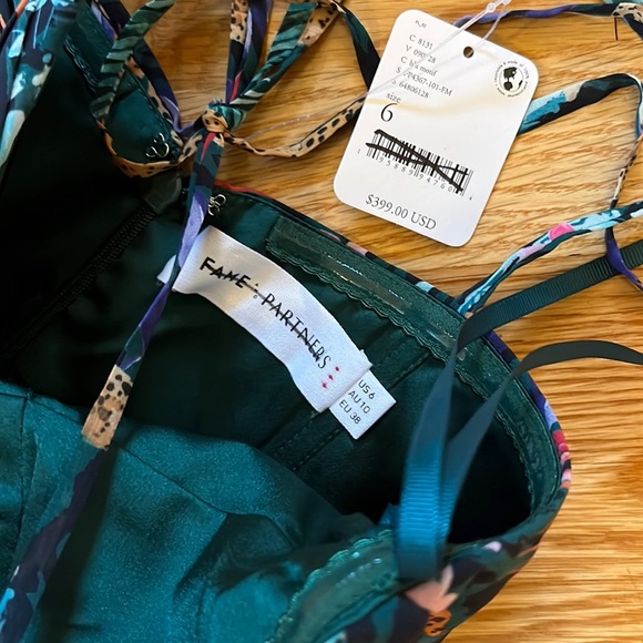 NWT Fame & Partners Elham Dress Size 6 - Picture 10 of 16